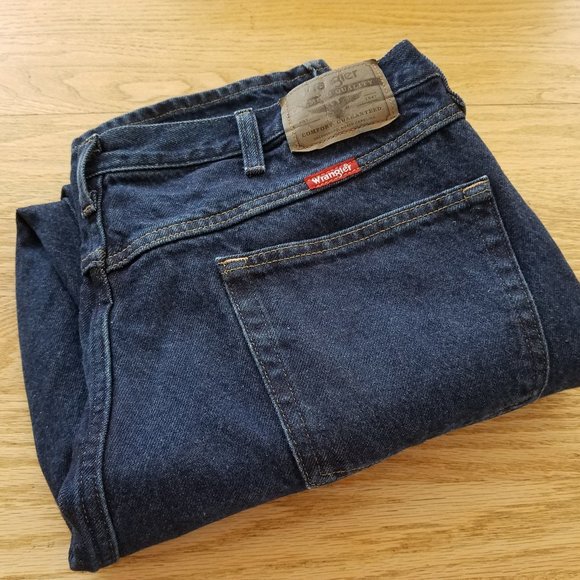 Wrangler Blue Jeans 40x32 Regular Straight Dark Wash 96501MR Cotton Denim - Picture 1 of 8